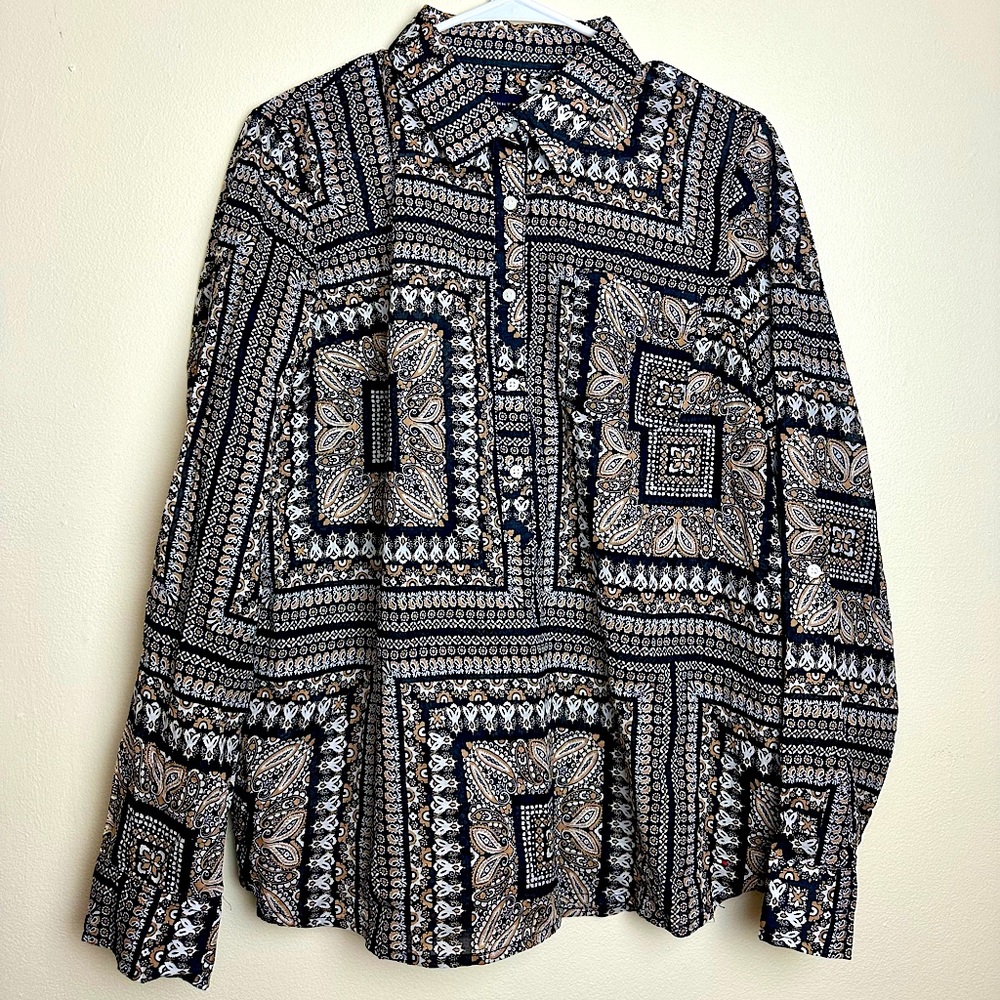 Tommy Hilfiger Womens Shirt Medium Black Long Sleeve Roll Tab Button Up Top Logo